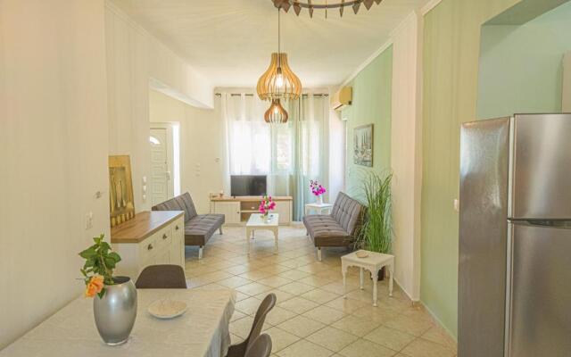 Cosy apartment - 6 Minutes walk to the beach!