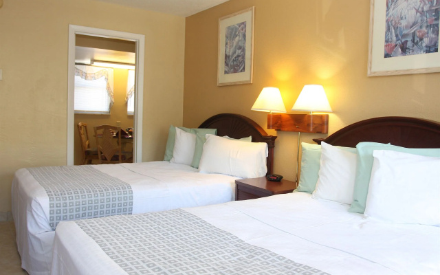 Makai Beach Lodge