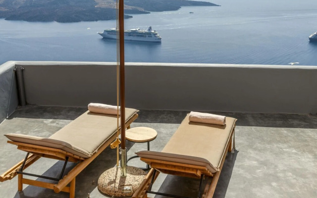 Villa Dusk in Fira Santorini