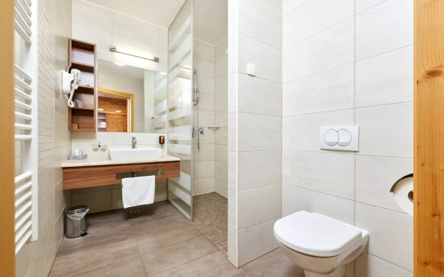 Natura Hotel - Rogla