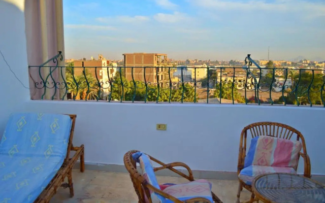 Farida Apartments