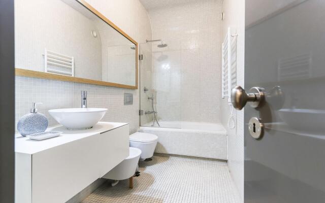 Modern Chiado by Homing