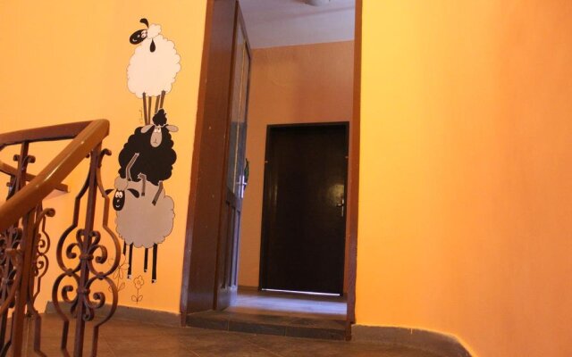 HOSTEL44