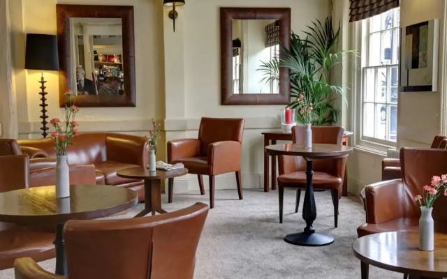 The Rose and Crown Hotel – Tonbridge