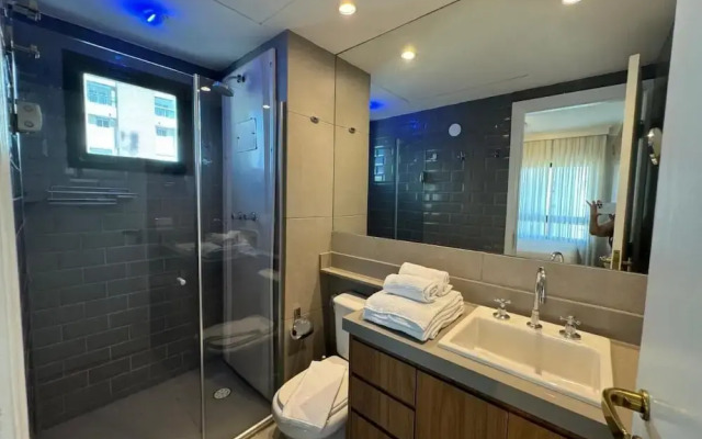 Comfort Flat Pinheiros em Hotel..