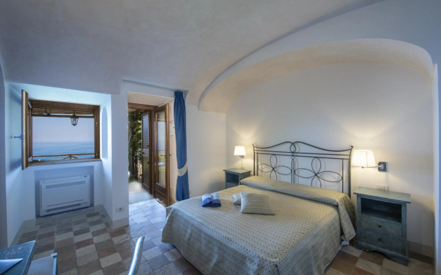 Villa il Frantoio and Lilmar