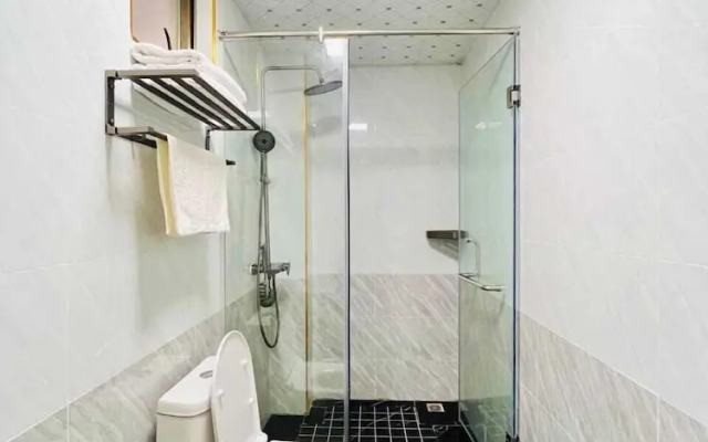 Lux Suites Gold Park Apartments Kilimani