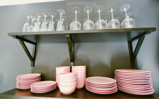 The Marley by AvantStay – Mid-Century Modern Retreat with Pool & Mountain Views