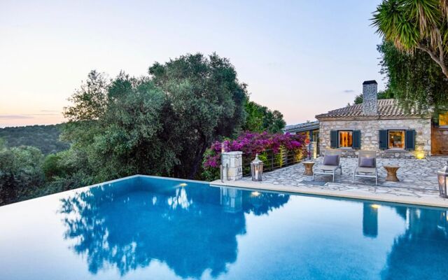 Ioli Villa Sivota Beachfront Luxury Residence