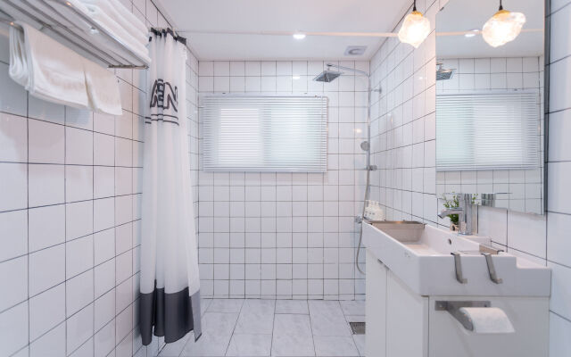 Mono House Hongdae 2