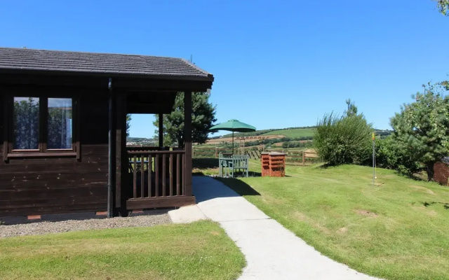 Holly Lodge