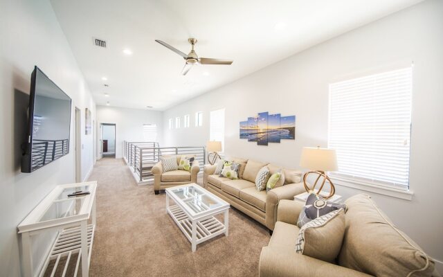 7BR Reunion Pool Home 1543 by OVRH