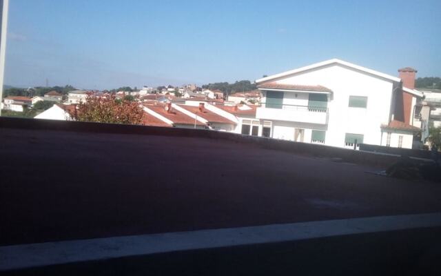 Studio in Guimarães, With Enclosed Garden and Wifi