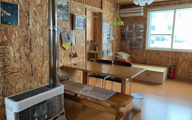 Tomhouse Sapporo - Mixed Dormitory