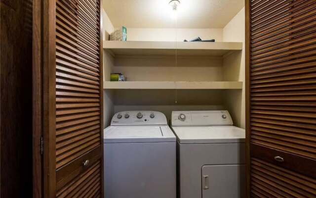 Antler Crossing - Two Bedroom Cabin