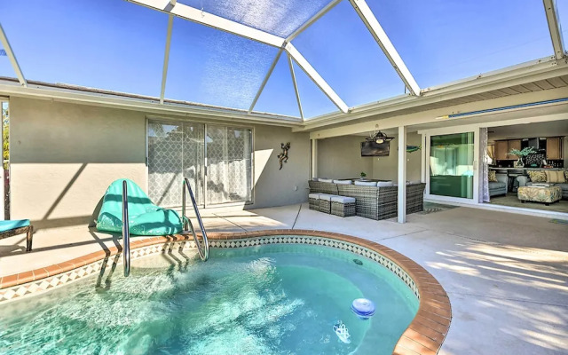 Waterfront Bradenton Home: Heated Pool & Fire Pit