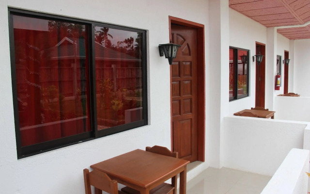 OYO 502 Roberto's Resort