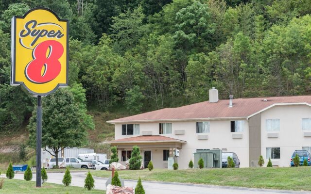 Super 8 Pittsburgh Monroeville