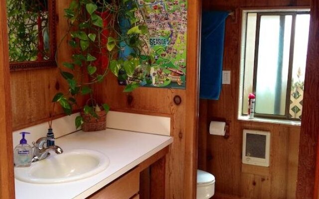 Shaw's Oceanfront Bed and Breakfast