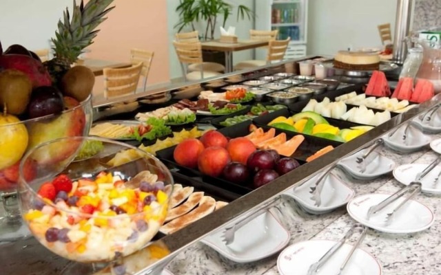 Serras Hotel