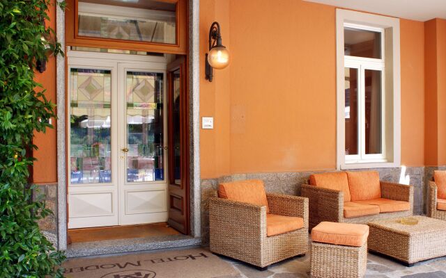 Hotel Moderno
