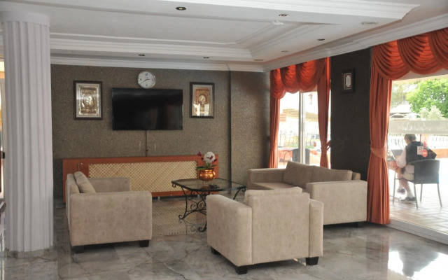 Marina Apart Otel