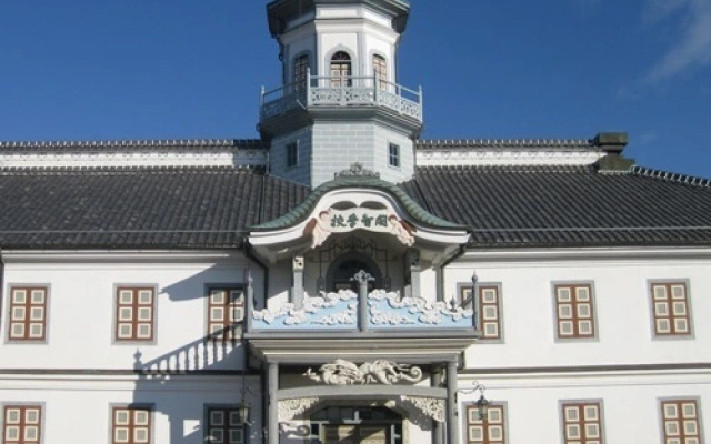 hotelImage