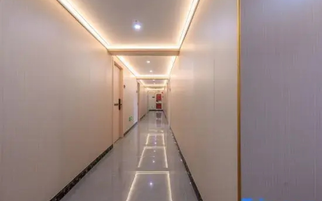 Lanwan Homestay (Qingfangcheng Subway Station)
