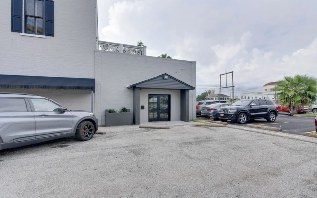 Downtown Galveston Home: Walk to Historic District