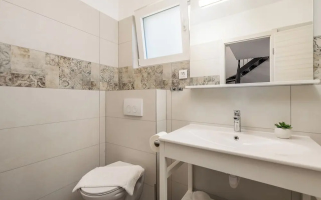 Holiday Homes Oštro