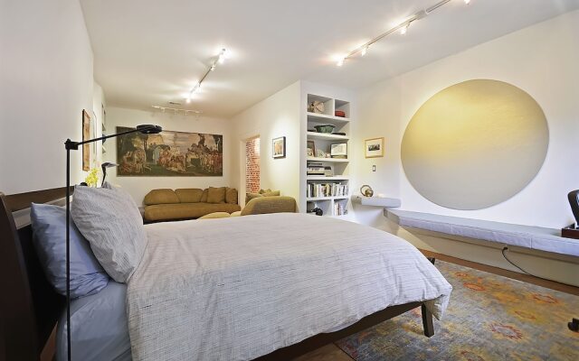 Newly Remodeled Loft In Lower Nob Hill 2 Bedroom Home by RedAwning