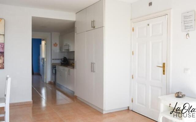 La Ola House Precioso apartamento con piscina