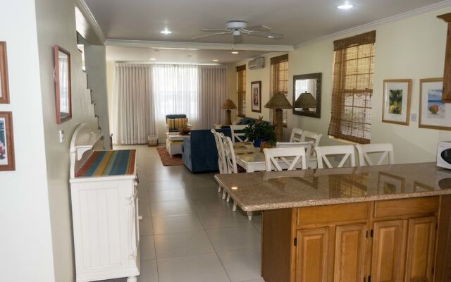 Cleopatra Villas