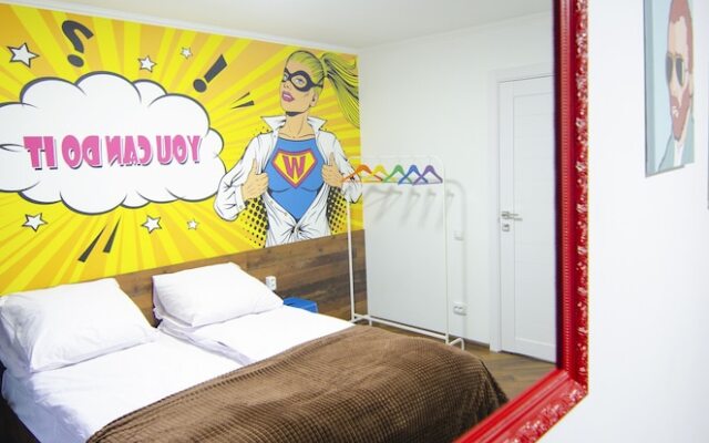 Pop Art Hostel Rynok Square