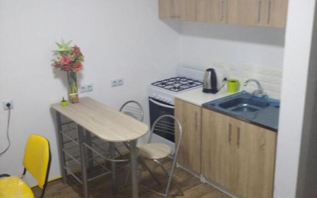 Lviv Новобудова біля автовокзалу