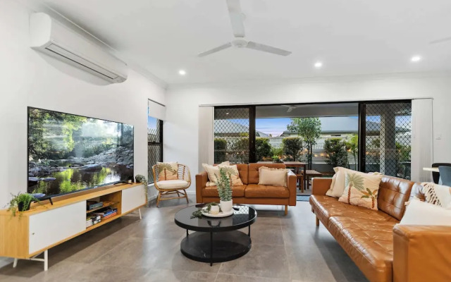 Trinity Oasis Spa BBQ Family Retreat