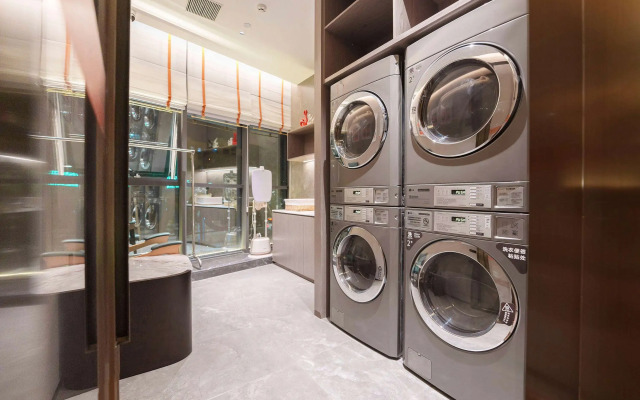 Howard Johnson By Wyndham Life Kunming Guandu Hotel