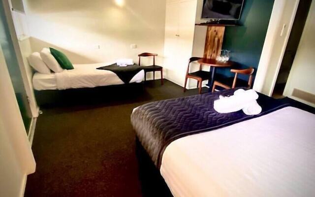 Pedder Wilderness Lodge