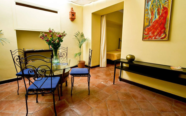 Apartamentos Suites Santa Cruz
