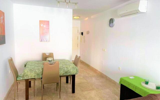 Pleasant apartment in Almerimar with shared pool