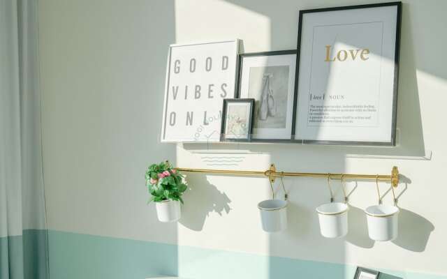 YOGI - Fabulous 2BR Apt Downtown