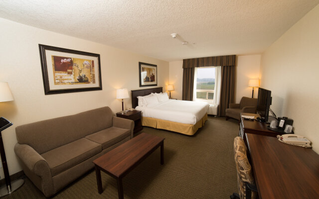 Holiday Inn Express Hotel & Suites WHITECOURT, an IHG Hotel