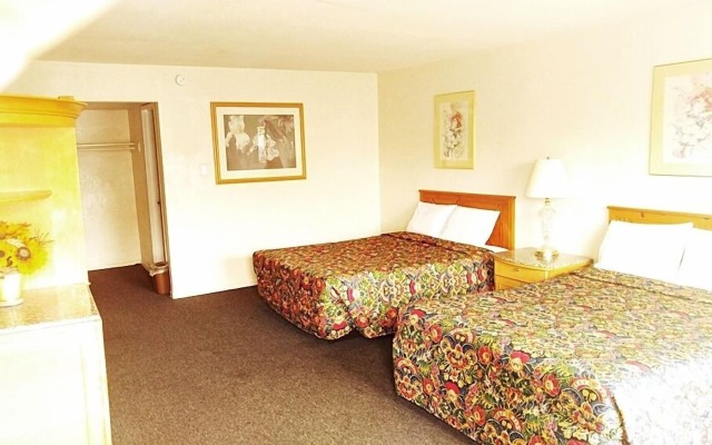 Parkway Inn