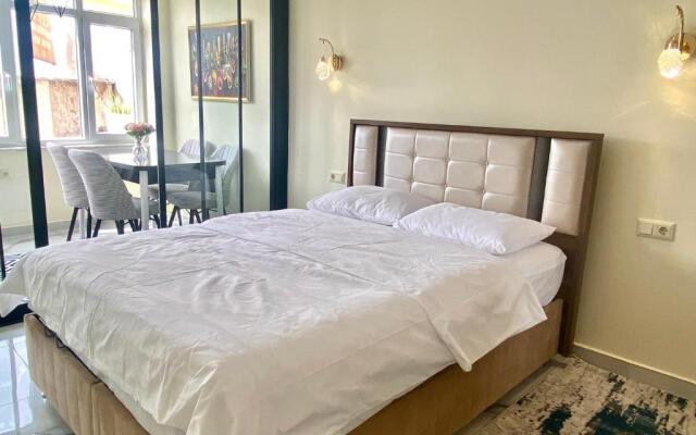 JAZZY LUXURIOUS FAMILY HOMES 100 Mb Wi-Fi