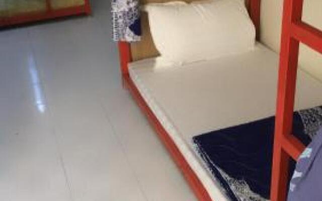 Felice Hostel