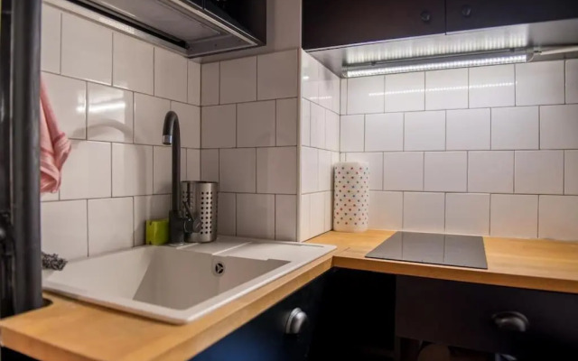 CALDERON - Studio in Centre at Universitate & Old Town