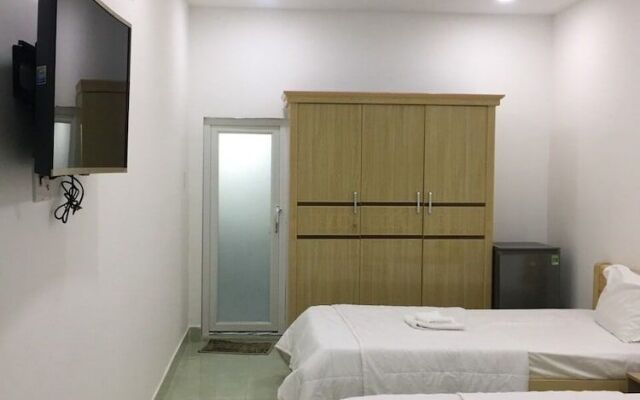 Binh Duong Hotel and Apartment