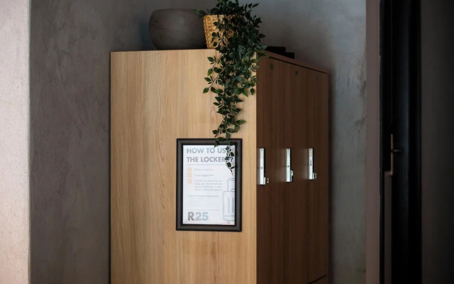 Rooms25
