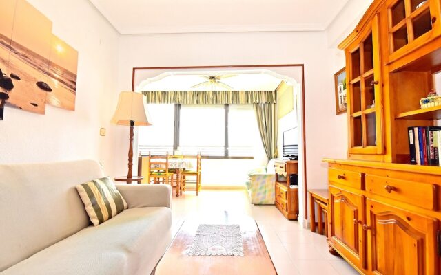 Apartment with One Bedroom in Benidorm, with Wonderful City View And Pool Access - 700 M From the Beach