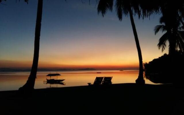 Sunset Beach Resort